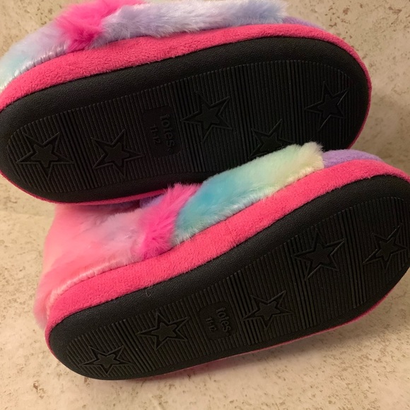 Toddler girl totes plush slippers size 11-12c - Picture 2 of 4